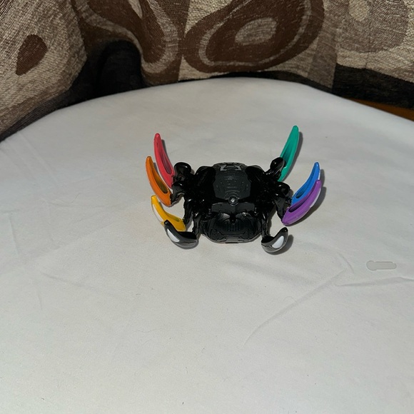 DISNEYPARKS MARVEL EXCLUSIVE- LIGHT UP SPIDER BOT PRIDE COLLECTION. NWOB - Picture 7 of 9